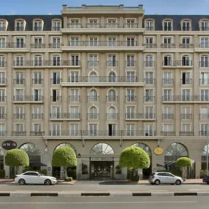 Cape Royale 1 Bedroom Luxury With Mountain View , Cape Town South Africa